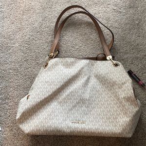 Michael Kors Signature Raven Tote